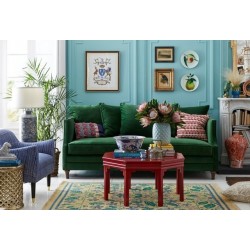 Zielona sofa z  poduszkami Lulu