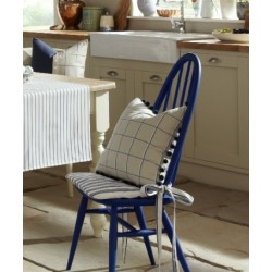 Krzesło Henley ze szczebelkowym oparciem