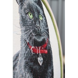 Krzesło Vintage z kotem na oparciu