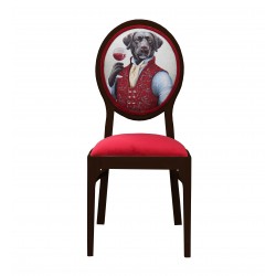 Model Vintage krzesło z psem na oparciu