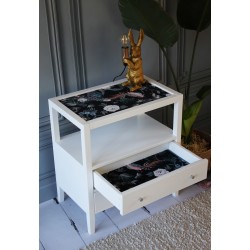 Duży stolik nocny z kolorowymi szufladami Clara NO.52