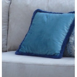 Klasyczna sofa do salonu Marie 