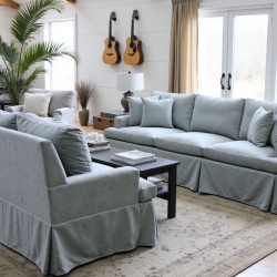 Hamptons 185 sofa z głębokim siedziskiem i falbanką