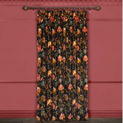 Artemis Velvet Black niepowtarzalna tkanina w kwiaty