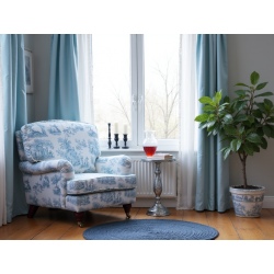 Marlene fotel w tkaninie toile de Jouy