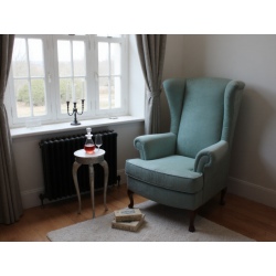 Cottage wysoki fotel do czytania klasyk