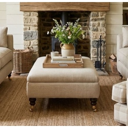 Pufa Chrystal 120x50 z nóżkami na kółeczkach