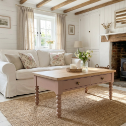 Stolik dębowy NO.60 – romantyczny akcent w sielskim wydaniu