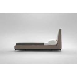 Szymon minimalistyczne łóżko na drewnianej podstawie